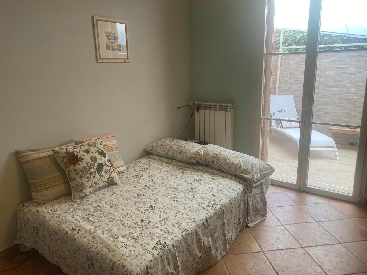 Casa Lucia Private Car Or Motorcycle Park Appartement Lucca Buitenkant foto