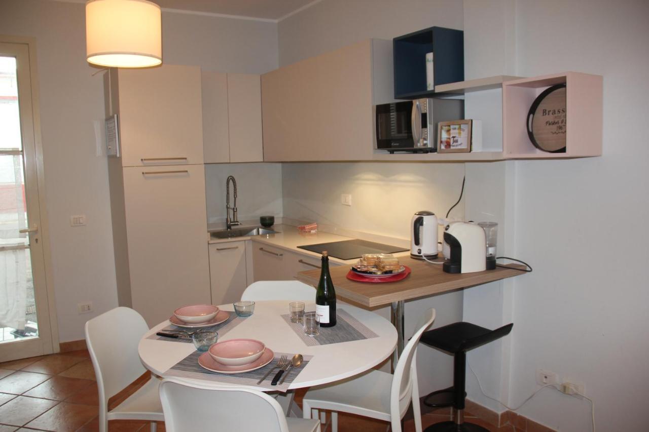 Casa Lucia Private Car Or Motorcycle Park Appartement Lucca Buitenkant foto